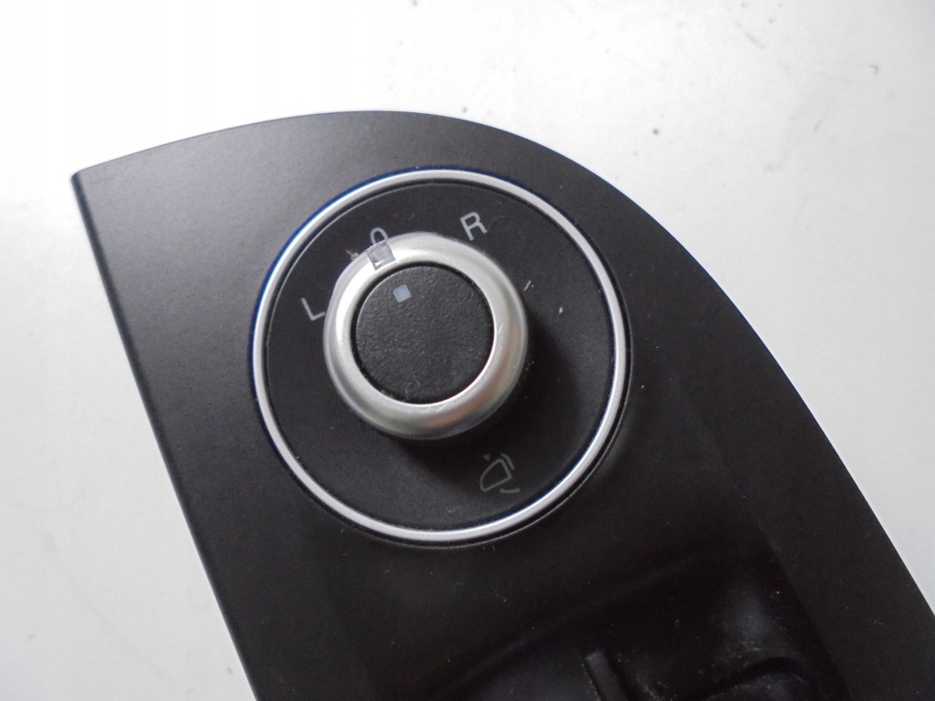 Панель вікон лівий перед alfa romeo giulia 2017- Доставка