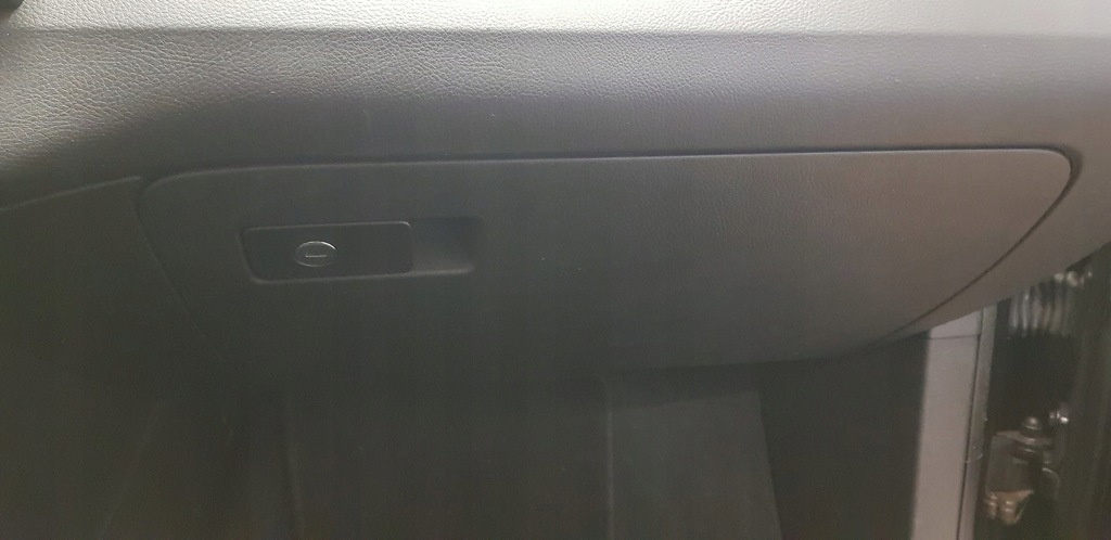 фото №7, Vw passat b6 бардачок пассажира 3c1857114