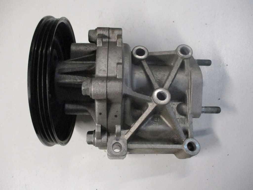 фото №1, Насос wody kia sorento iii 2,2crdi 17r