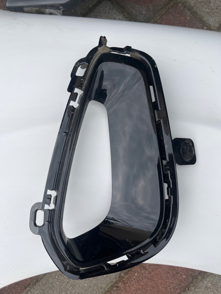 фото №1, Citroen c5 aircross lift решётка радиатора бампера левая 9843212177
