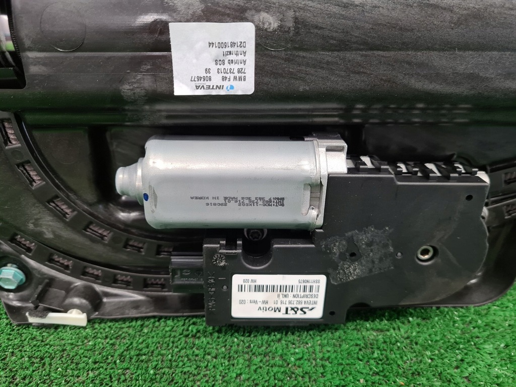 фото №7, Bmw x1 f48 люк крыша панорамный