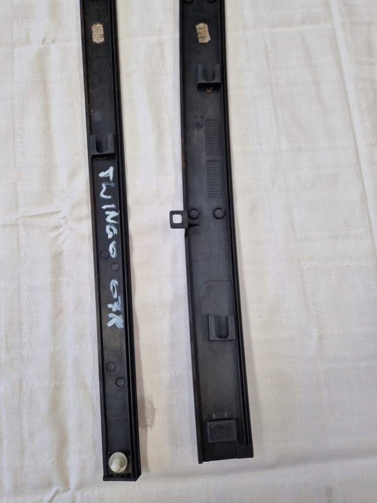 Молдинг дахова renault twingo ii оригінальний номер 10012845b 10006983 str.prawa Зі Шроту