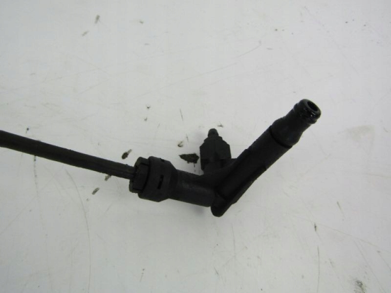 фото №3, Volvo v50 s40 2 шланг трубка зчеплення 1,6d s4164t