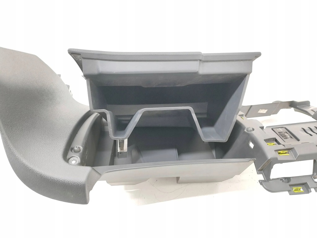 фото №9, Peugeot 5008 2011 бардачок панели приборной панели