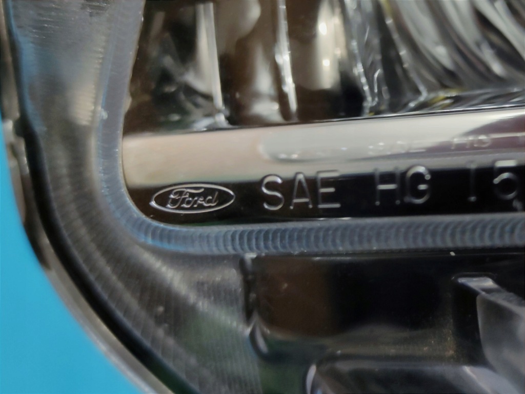 Ford mustang ксенон led рестайлінг  2012-2014 фара фара перед правий оригінал в Україні