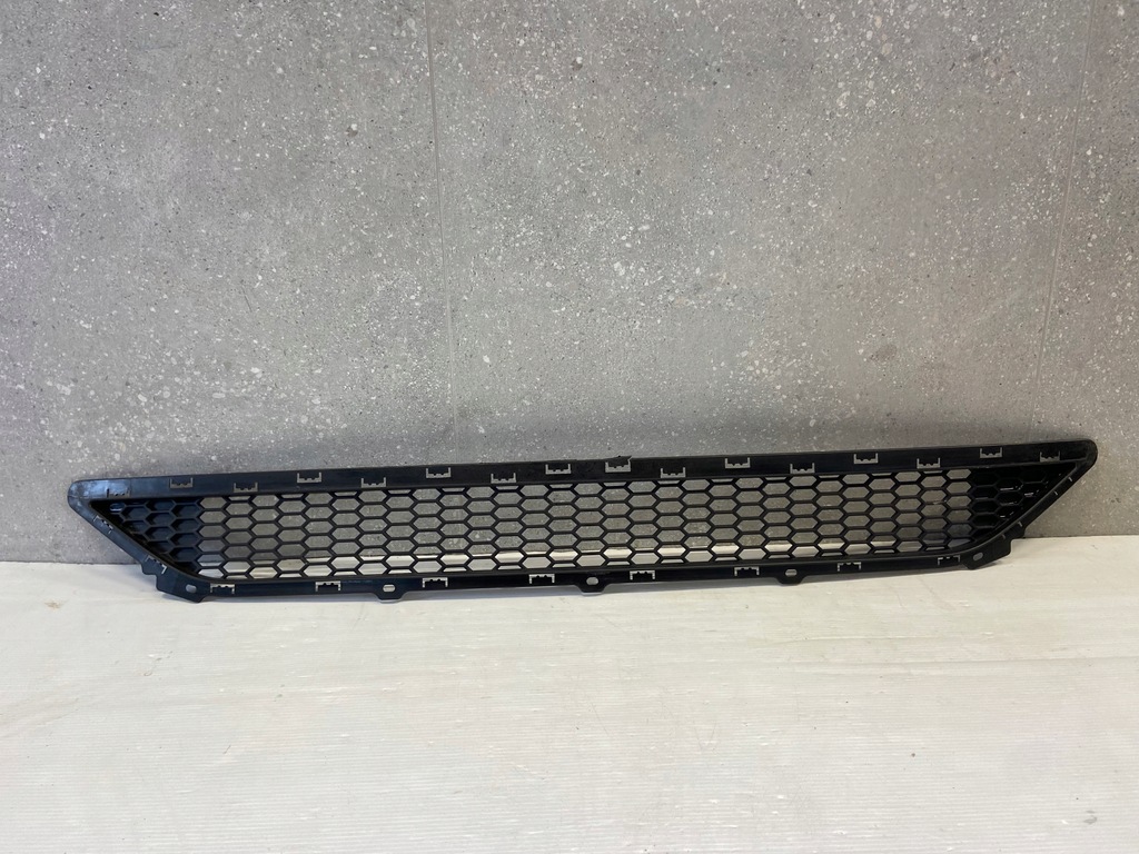 фото №1, Hyundai tucson iii 2015- решітка бампер перед оригінал