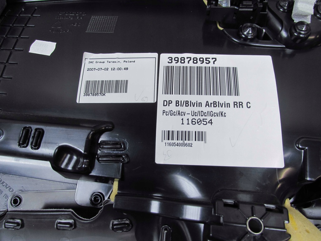 Volvo s80 2 v70 xc70 06-16 обивка карка дверь кожа drewno задний правый Недорого