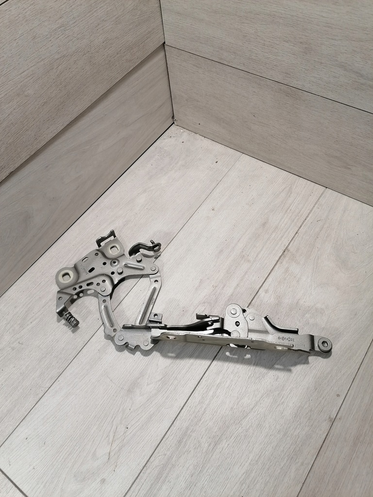 фото №1, Mini f56 петля капот правий 7300566