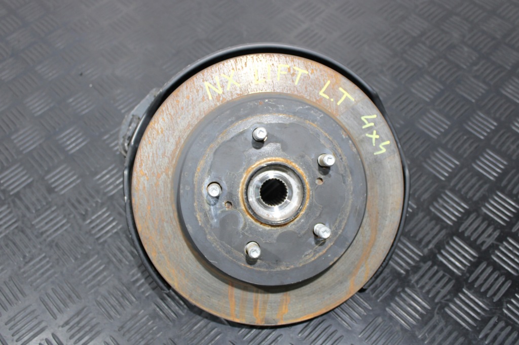 фото №1, Поворотний кулак лівий задня 4x4 lexus nx 300h lift