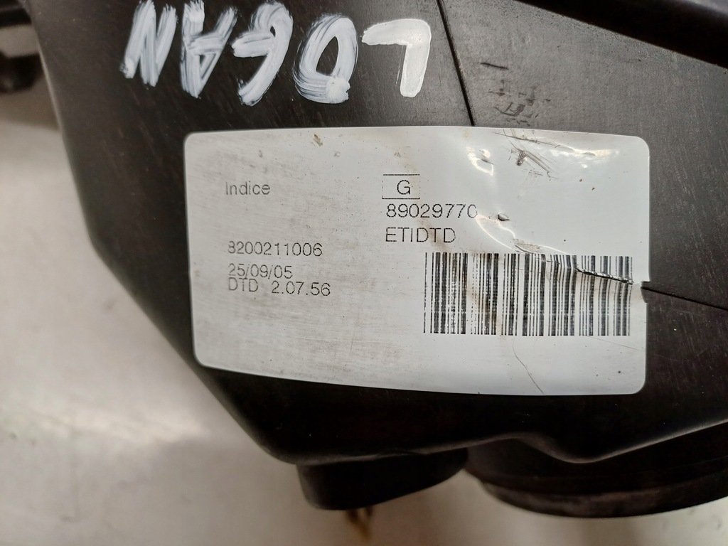фото №9, Dacia logan 1 i 05-08 лампа права перед 8200211006