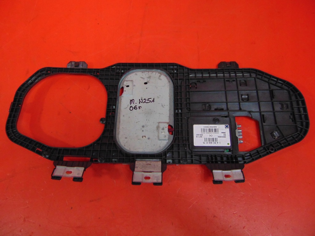 фото №1, Mercedes r-klasa 251 w251 модуль антенна кровельная усилитель a2518202175