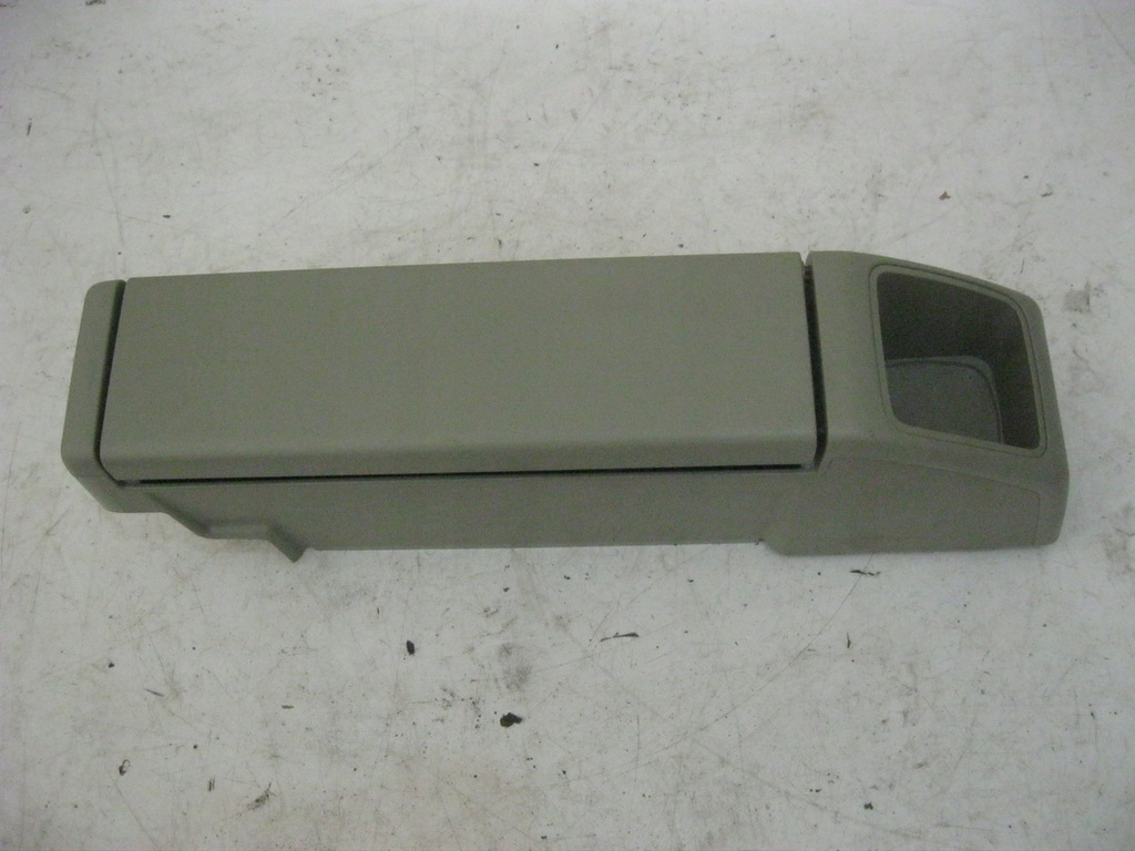 фото №1, Volvo fh4 500 бардачок кабины полка 84001997