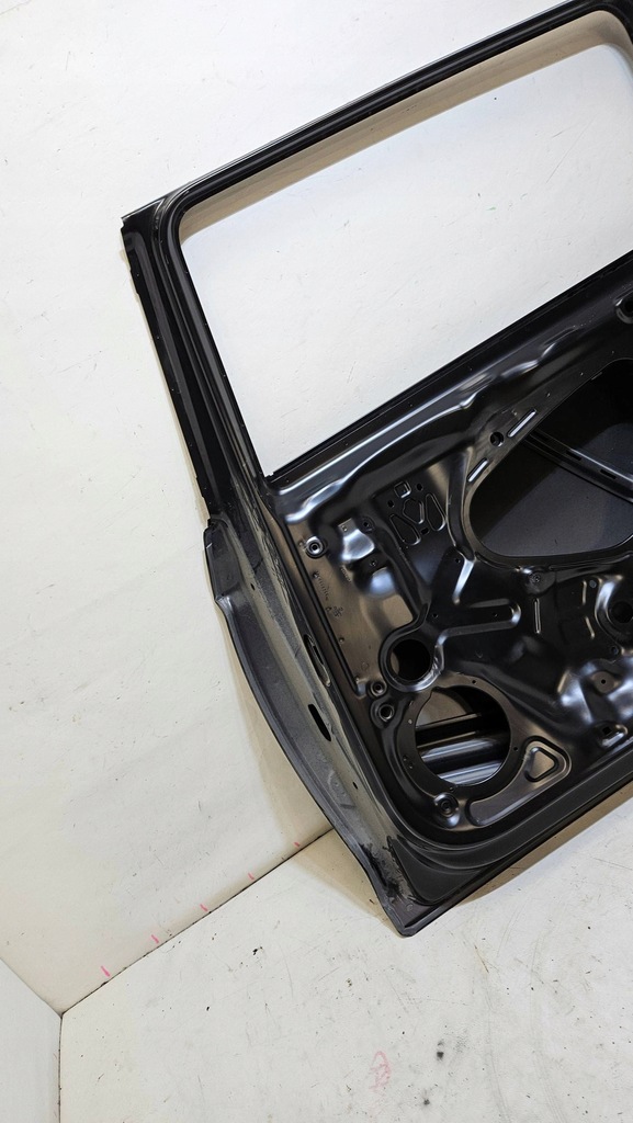 фото №12, Vw passat b8 дверь правый задняя 3g9833312g оригинал