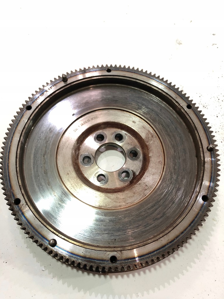 фото №1, Колесо маховик octavia iii 1.6tdi 04l105266