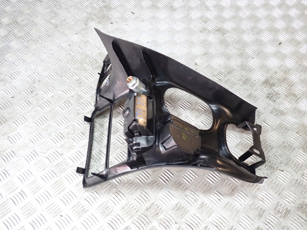 фото №9, Туннель средний рамка панели chevrolet corvette c5