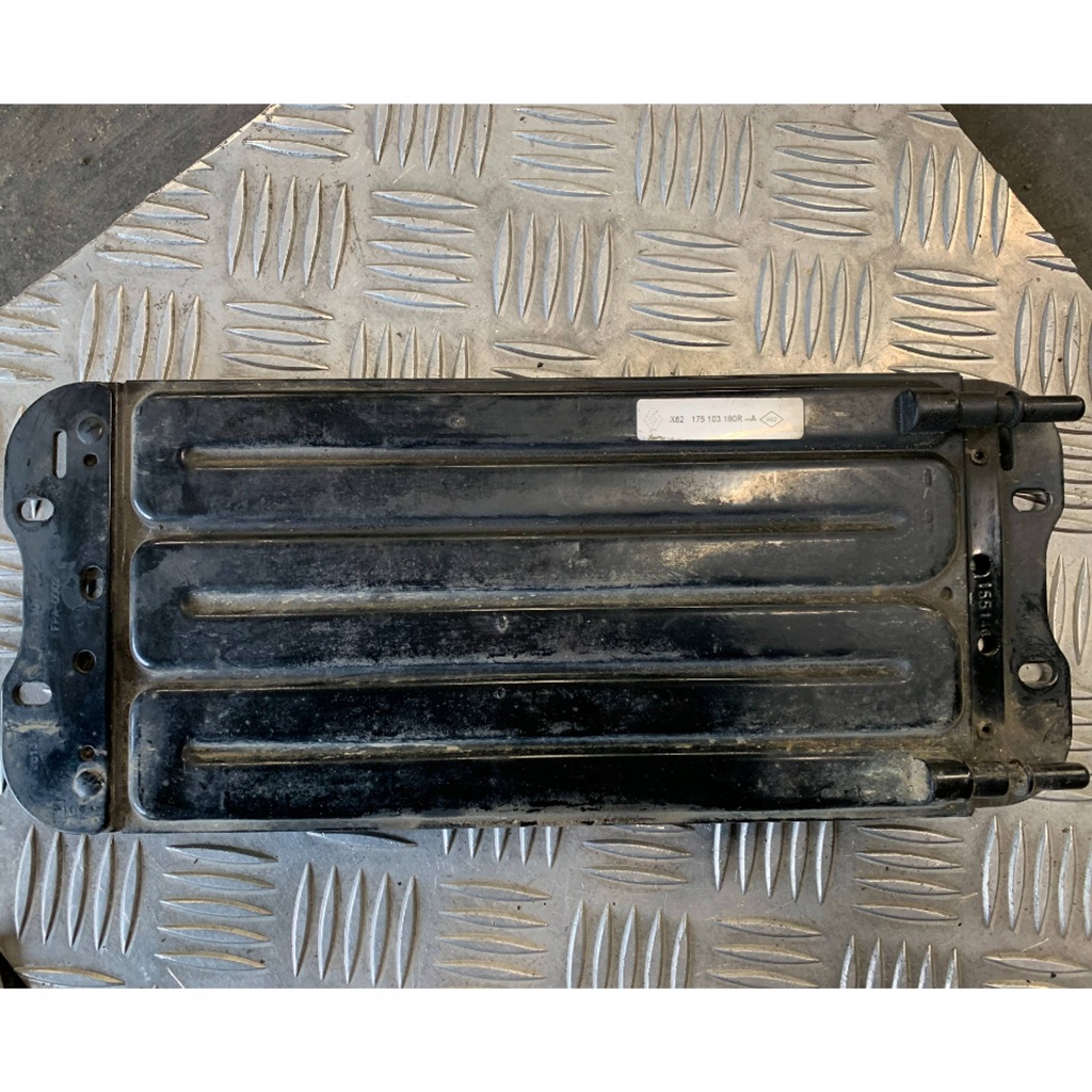 фото №2, Радиатор топлива 175103180r renault master iii