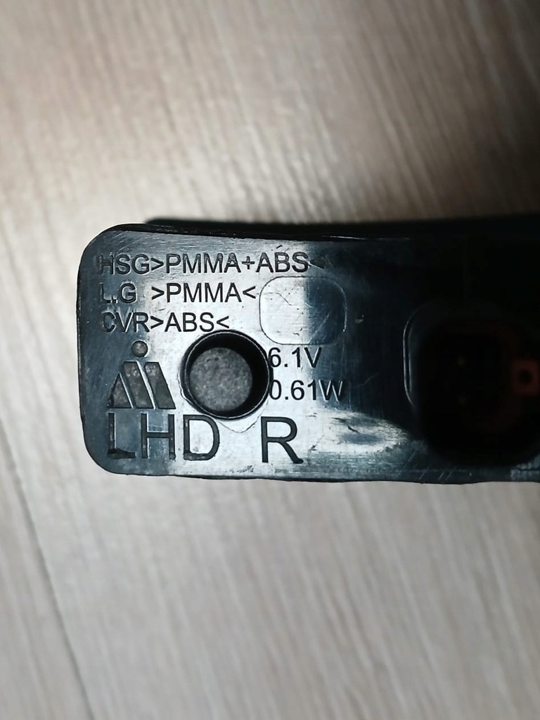 фото №4, Subaru outback vi лампа ассистент правого зеркало слепая зона spot радар оригинальный номер