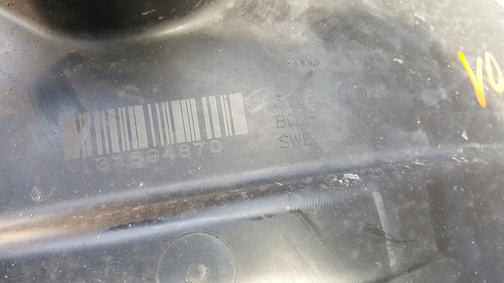 фото №3, Подкрылок правое правый передние перед volvo xc60 ii 2