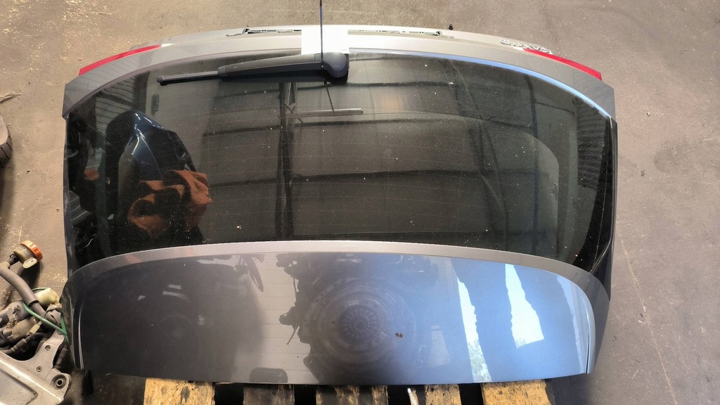 фото №4, Крышка багажника задняя lf7c камера skoda kamiq