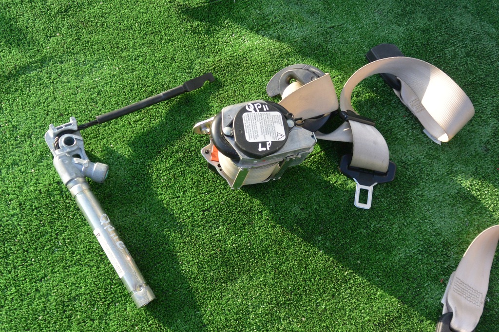 фото №9, Pas безопасности перед maserati quattroporte vi