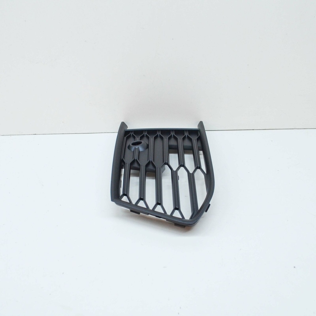 фото №7, Audi a6 c8 передняя часть left бампер решётка 4k0807647b9b9