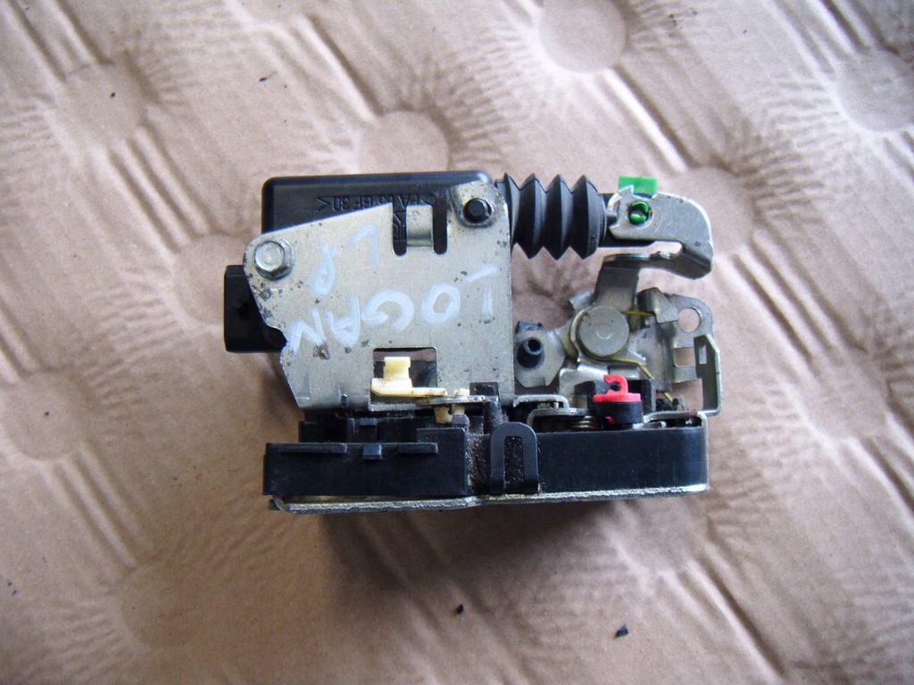 фото №1, Dacia logan замок левый перед