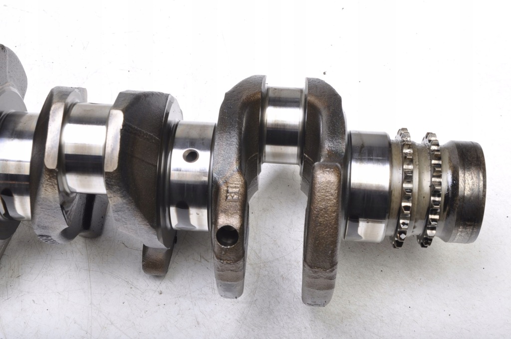 Bmw e61 e60 252d 3.0 d wał коленчатый с Разборки