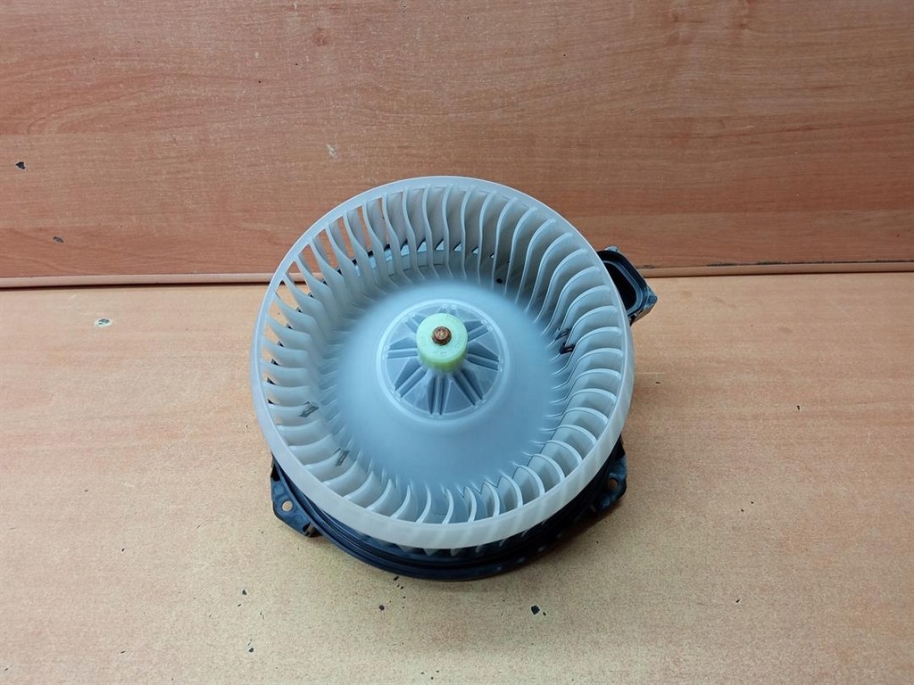 фото №1, Ford оригінальний номер ds7h19846aa вентилятор внутрішній