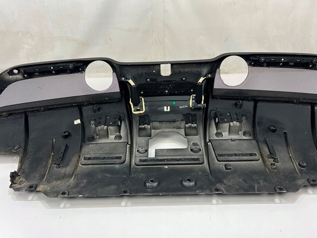 Купити Ferrari f8 tributo f142mfl спойлер дифузор бампер задній задній