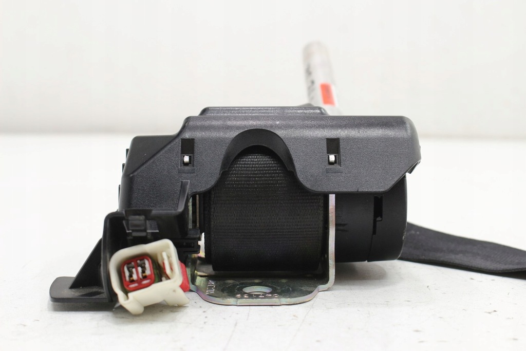 фото №11, Pas задняя середина volvo v60