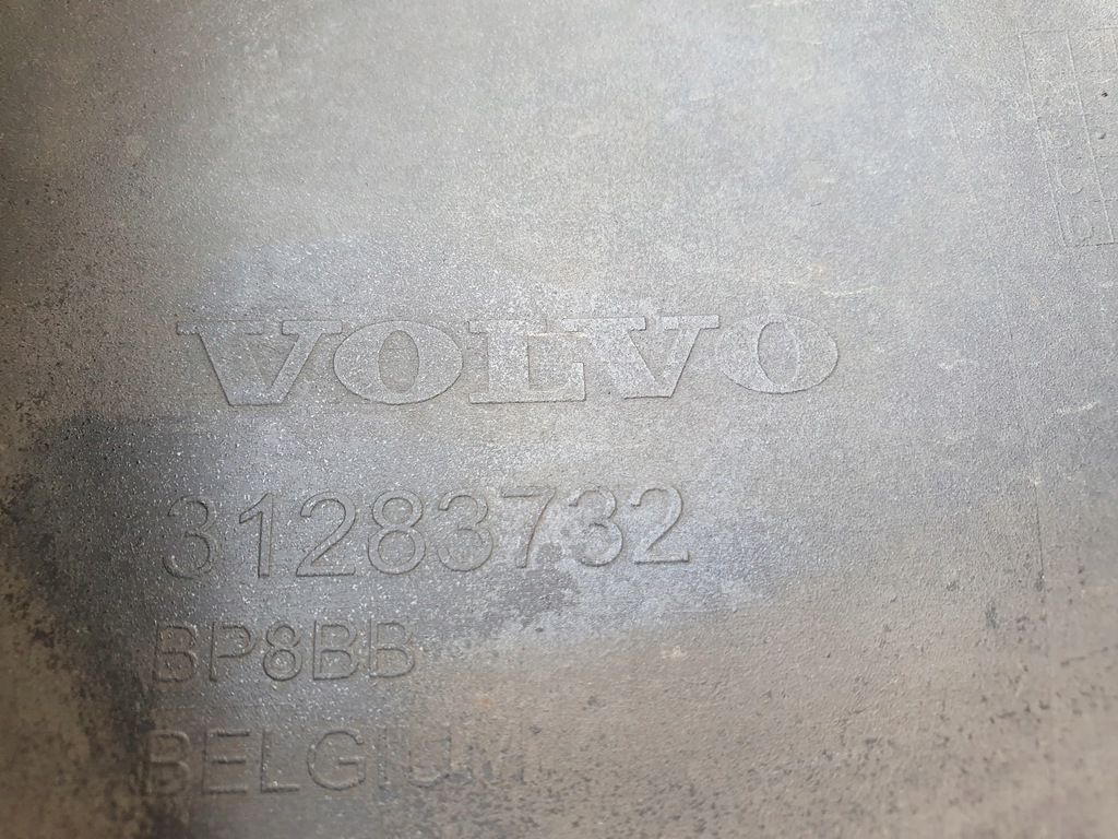 фото №14, Бампер передній volvo v40 rok 12-16