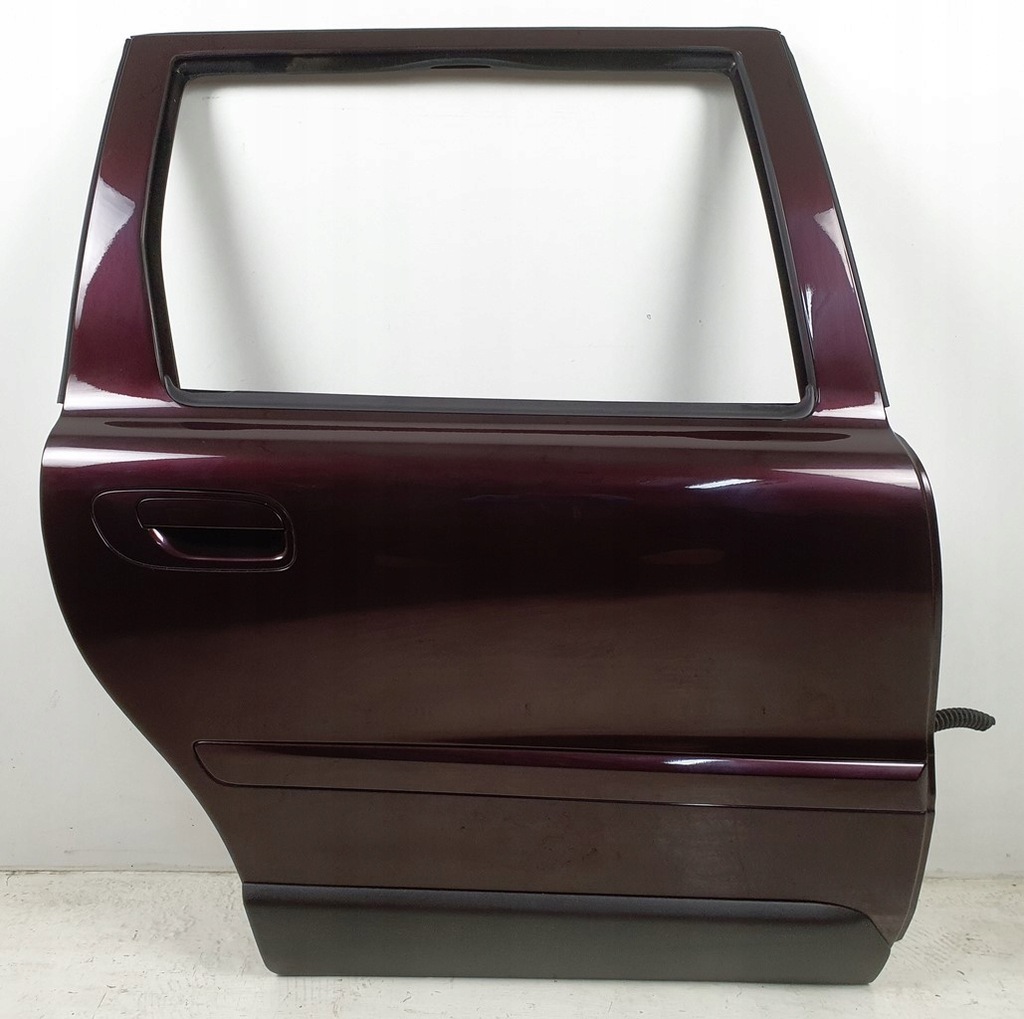 фото №1, Дверь правый задняя 463 volvo xc70