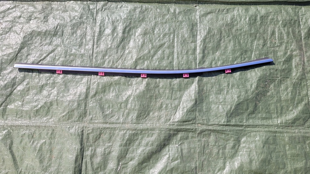 фото №1, Kia stonic 17-22 rok молдинг уплотнитель дверь левый задняя parapet левый задняя