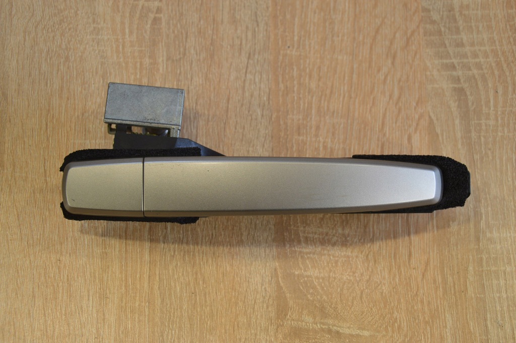 фото №1, Ручка зовнішня правий задня captiva srebrno-szara