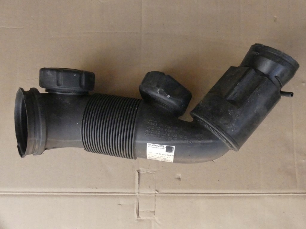 фото №1, Dw audi a8 труба повітря 4h0129616n