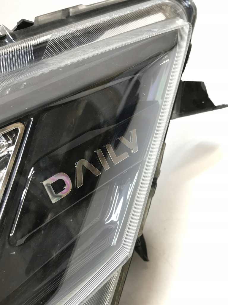 фото №5, Iveco daily vi lift лампа перед левая full led 05802711800