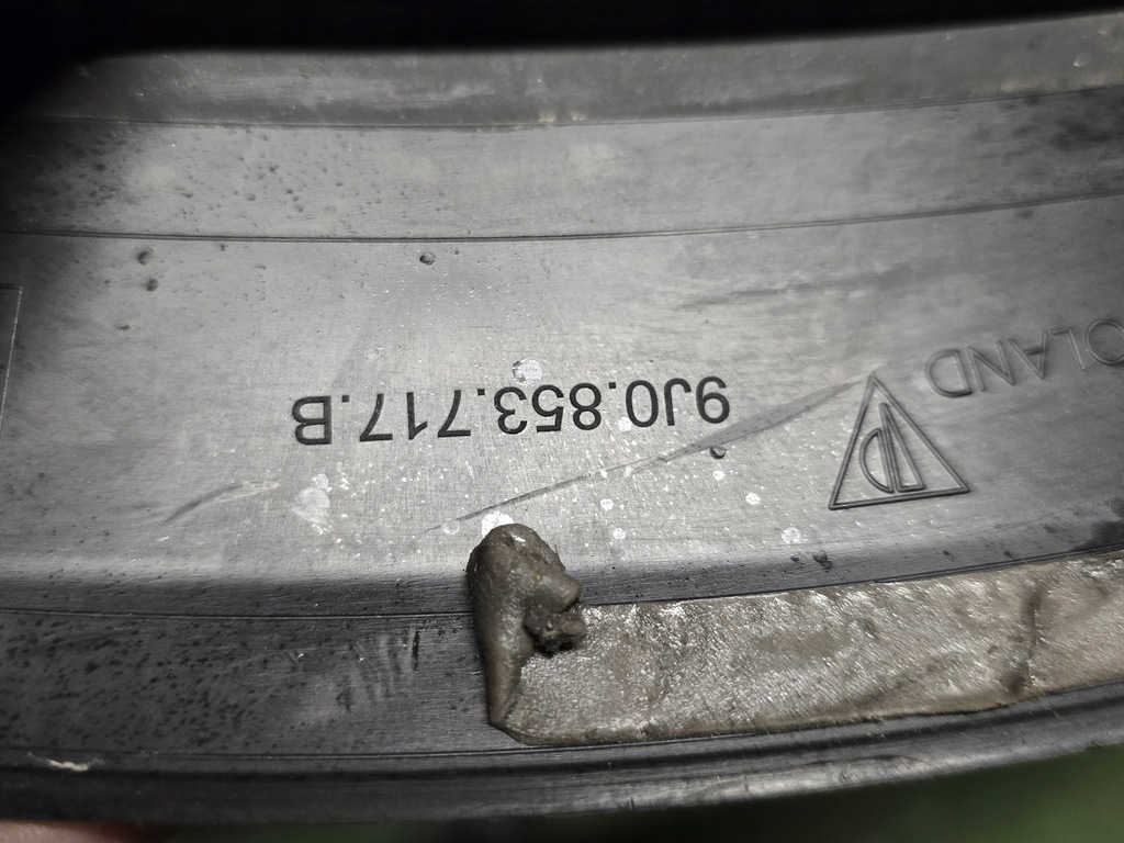 фото №7, Молдинг na крыло левый перед porsche taycan 9j0 cross turismo