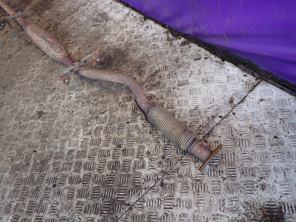 фото №2, Hyundai i10 i 07- гаситель труба выхлопная выхлоп