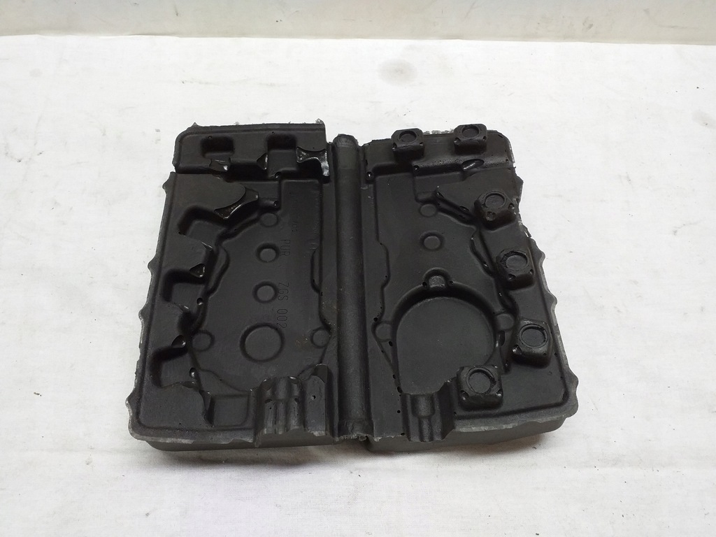 фото №1, Mercedes w257 шумоизоляция задний крышки