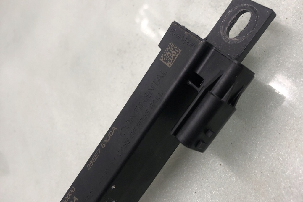 фото №1, Антена keyless renault megane iv grandtour k9a/m_ 285e76xj0a electric