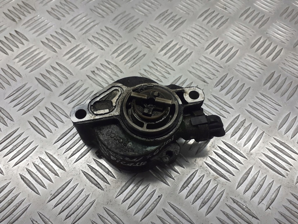 фото №1, Насос вакуум вакуум citroen xsara picasso 1.6 hdi