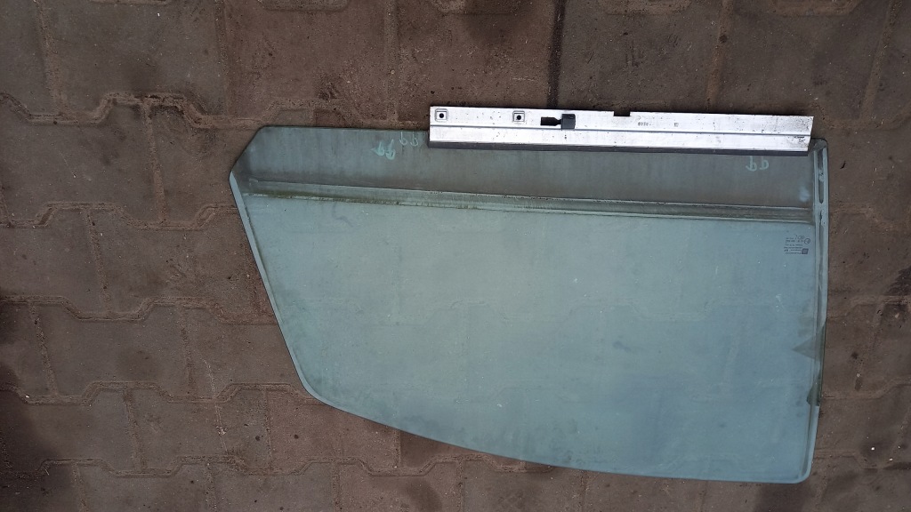 фото №1, Скло права перед opel zafira b 06r kombi