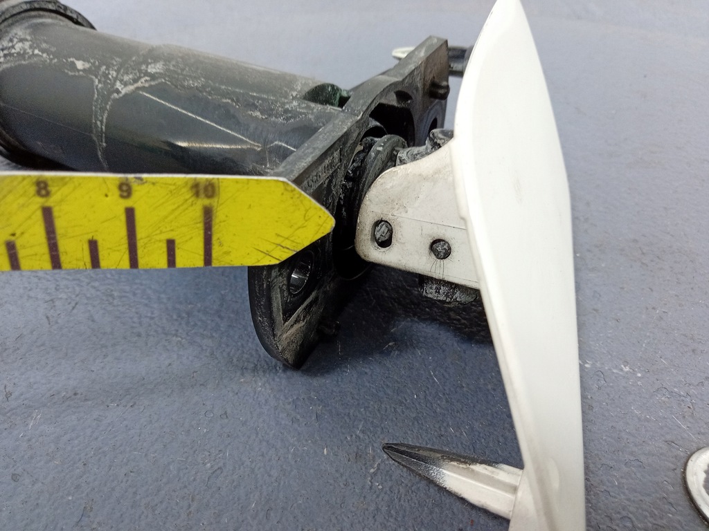 фото №7, Audi q7 4l омыватель лампы левый lr9a 4l0955275g