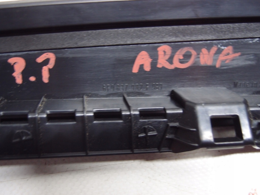 фото №7, Молдинг стійка правий перед 6f9837902f seat arona