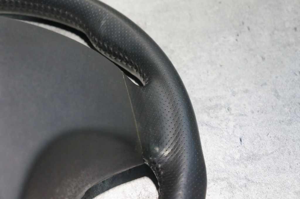 фото №13, Повітропровід шкіра шкіряний volvo v40 ii r-design r