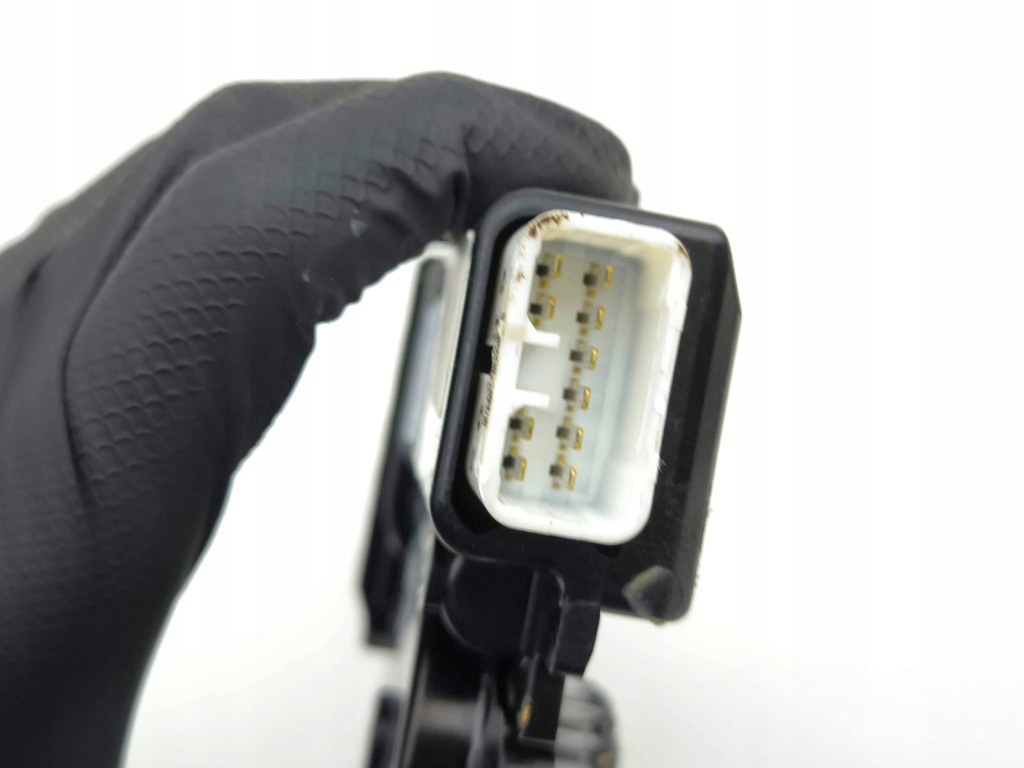 Lexus is 220d-250-350 моторчик люк 2007 6326053040 в Україні