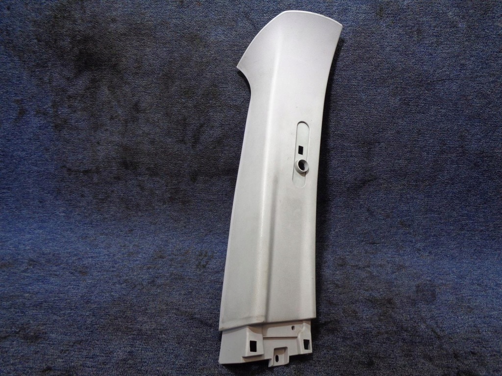 Купити Обшивка накладка стійка fiat doblo 2 2 opel combo d 2010- правий