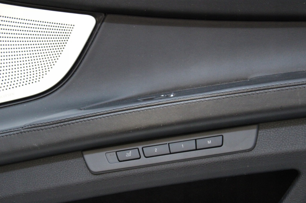 фото №8, Bmw 7 f01 f02 760li inividual bang olufsen обшивка обшивки кожа czarna 4szt