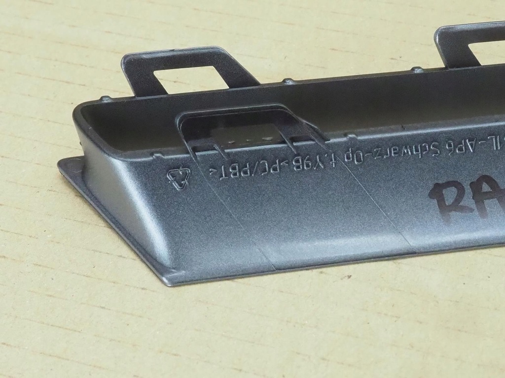 фото №13, Audi a1 8x решітка впуск ліва перед 8xa807525l