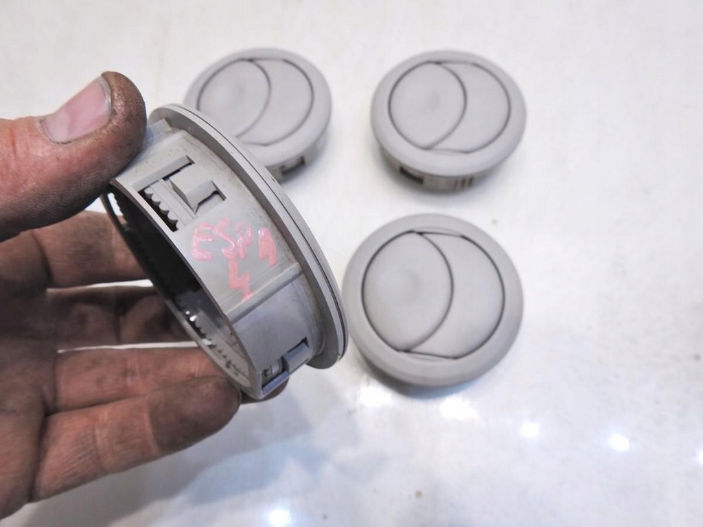 фото №3, Решётка обдув renault espace iv